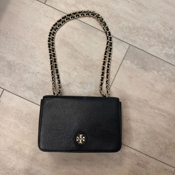 Tory Burch Handbags - Tory Burch Black Pebbled Leather Shoulder Bag
